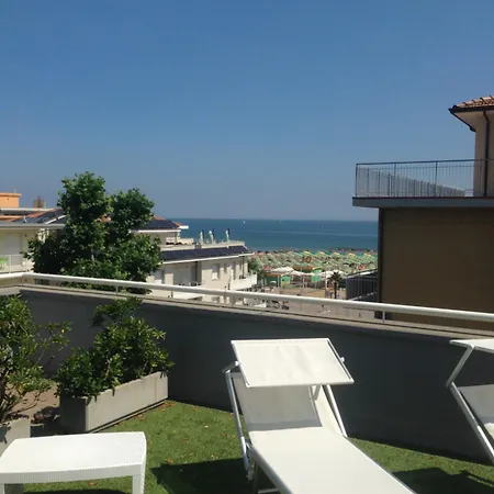Houston 3* Rimini